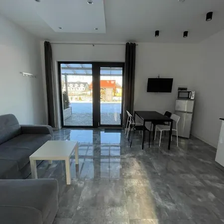 Apartment In Gski Mit Terrasse, Garten Und Grill
