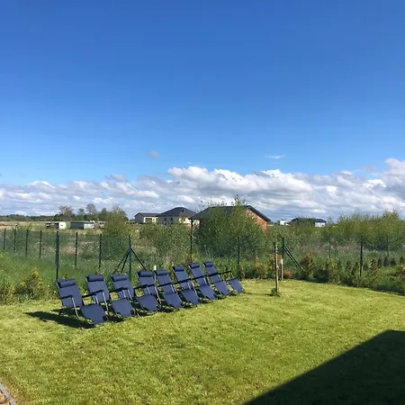 In Gski Mit Terrasse, Garten Und Grill * Gąski